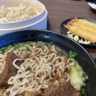 E7. Boiled Fish Dumplings