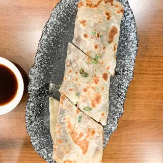 Scallion Pancake with Beef