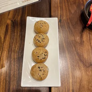 Red Bean Puffs