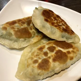 Pan-Fried Chives Egg Pockts
