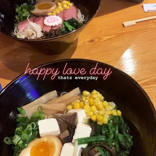 D7. Vegan Lover Dry Noodle