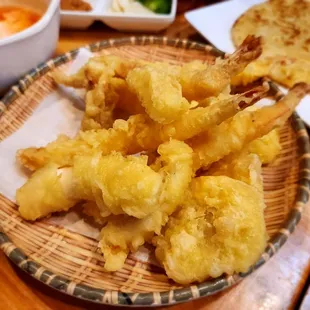 Assorted tempura