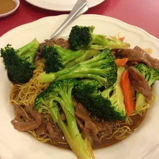 CM2. Beef Broccoli Chow Mein
