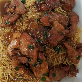 CM5. Minute Chicken Chow Mein