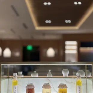 House-made Sesame Oil, Perilla Oil & Sikhye (Sweet Korean Rice Drink). Honey flavor, pumpkin flavor, cinnamon flavor.