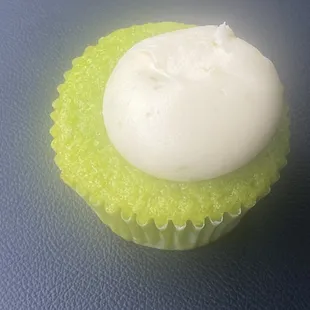 &quot;Main Squeeze&quot; - Key lime cupcake with fresh lime cream cheese frosting