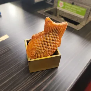 a fish shaped biscuit