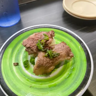 Seared Beef with Yakiniku Sauce