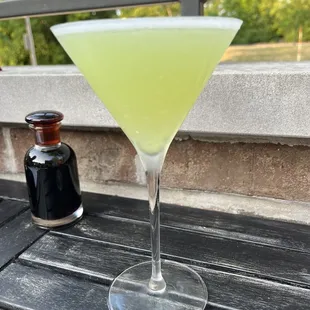 Cucumber mist cocktail