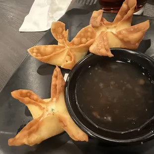 6 Piece Crab Rangoon