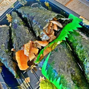 Salmon Skin Handrolls, no rice!