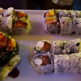 Salmon Mango Roll