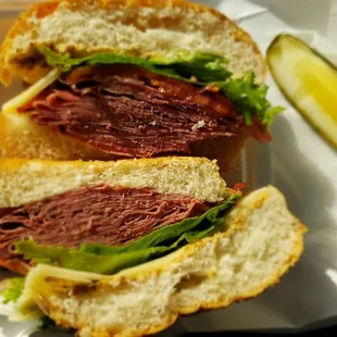 Hot Pastrami Sandwich