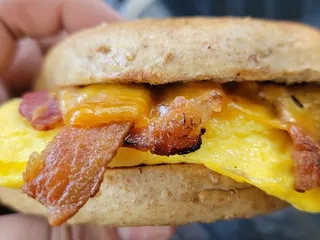 Ally's Powerhouse Café