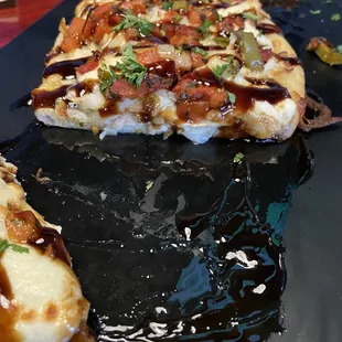 Chicken bruschetta p-za swimming in oil