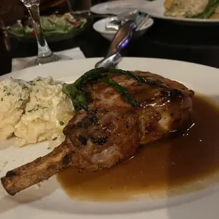 Pork chops with Parmesan, au gratin potatoes