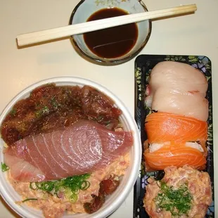 Mixed donburi, hamachi, salmon, spicy tuna
