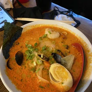 Spicy Nagasaki Seafood Ramen