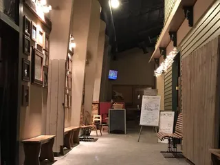 Harold's Country Mart