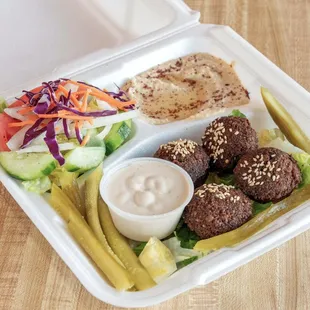 Falafel plate