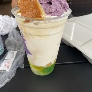 Halo-Halo