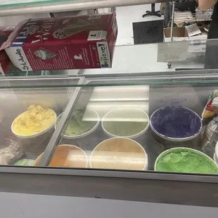 Ice cream selection: Mais Keso, Green Tea, Avocado, Ube, Thai Tea, Mango, Melon
