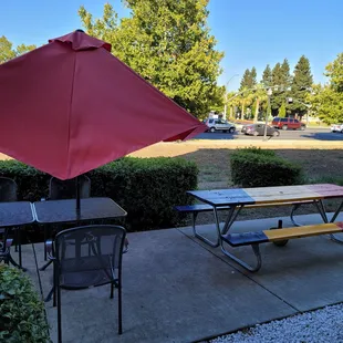 Outdoor perm seating!