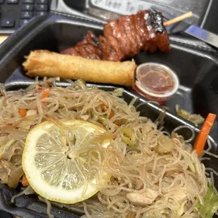 This came to my office via food truck! Pancit combo with a drink.