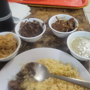 Pancit, dinaguan, bistek, miswa, sinaag