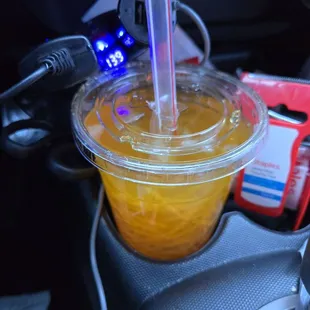 Cantaloupe drink to go