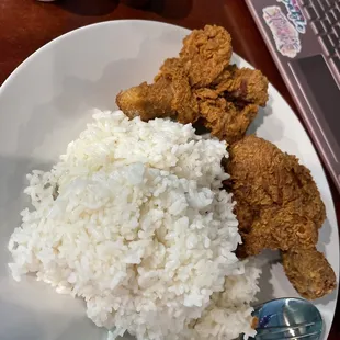 The Fried Chicken plate and gravy is better than Jollibee&apos;s!