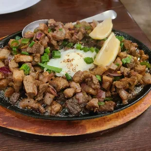 Sizzling Sisig