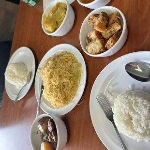 We took a sample of most entrees. It comes with white rice.