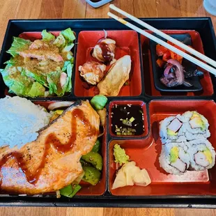 Salmon bento box