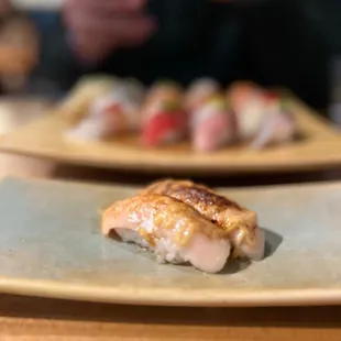 Fatty Salmon Nigiri (2 Pieces)