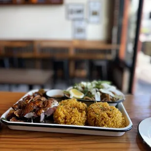 Kuya Trays: LUCENACHON