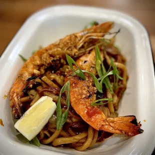 Pancit Chami (sweet &amp; spicy thick wheat noodles) with New Caledonia Blue Prawns
