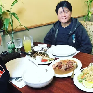 Lomi Guisado