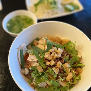 1. Combination Clear Noodle! (Hu Tieu)