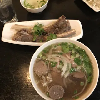 B3. Pho Combination