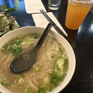 B15. Pho Brisket w/Meatballs