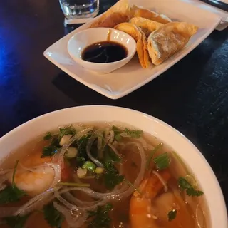 B19. Pho Shrimp