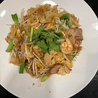 F1. Combination Chow Fun ( Hu Tieu Xa' o Thap Cam )