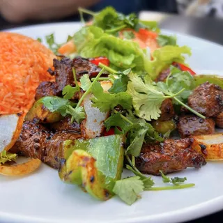 J5. Shaking Filet Mignon Beef w/ Red Rice