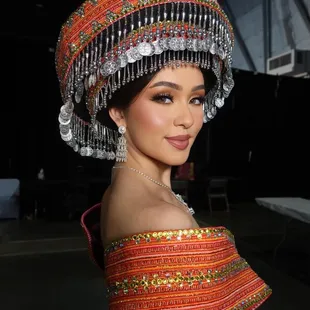 Miss Hmong CA 2025 Nkauj Sua

Hair and Makeup by Kathy - KVX Bridal and Beauty