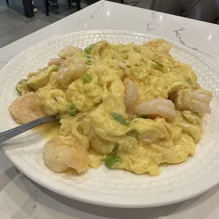 DE22. Scrambled Egg with Shrimp ()