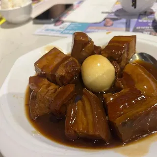BBQ Roast Pork Belly ()
