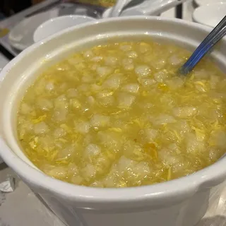 DS04. Corn and Fish Maw Soup ()