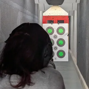 Training w/James Wong, pistol grip, sight alignment and stance, pt 2