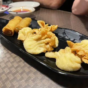 12 Fried Wontons and spring roll